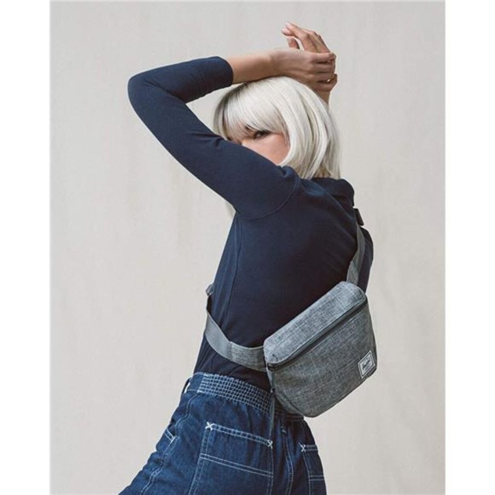 Fifteen Waist Pack View 6